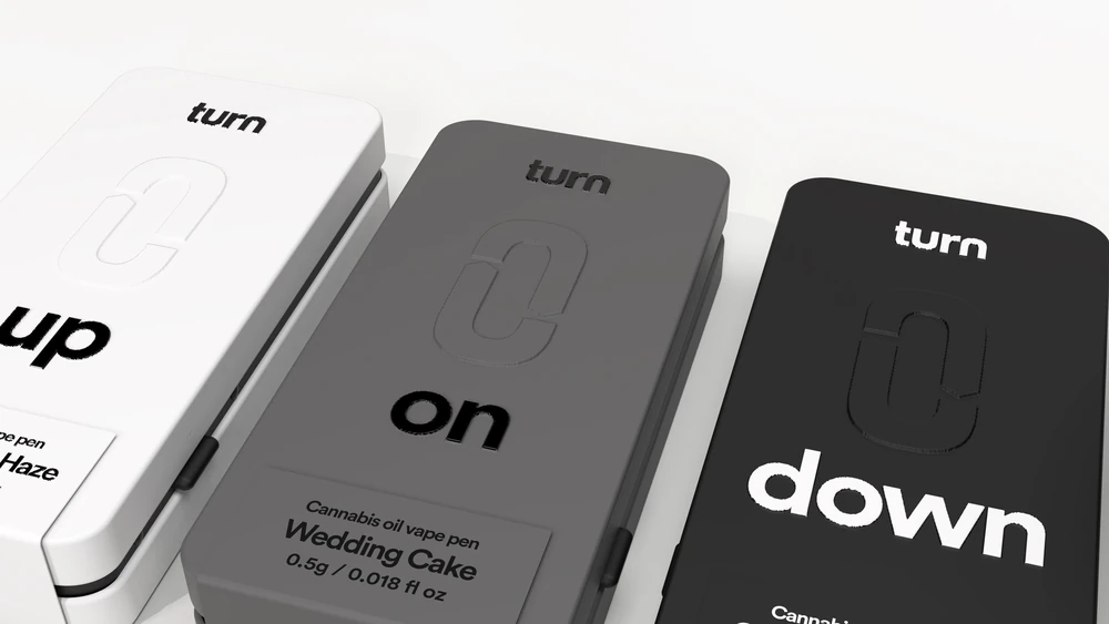 Turn / Packaging / Image 2