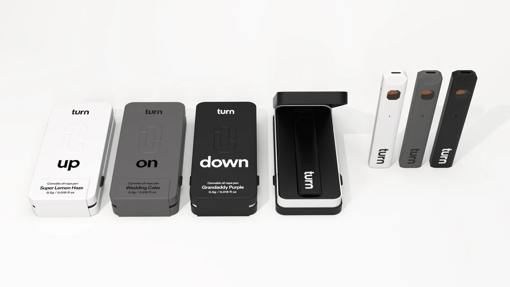 Turn / Packaging / Image 1